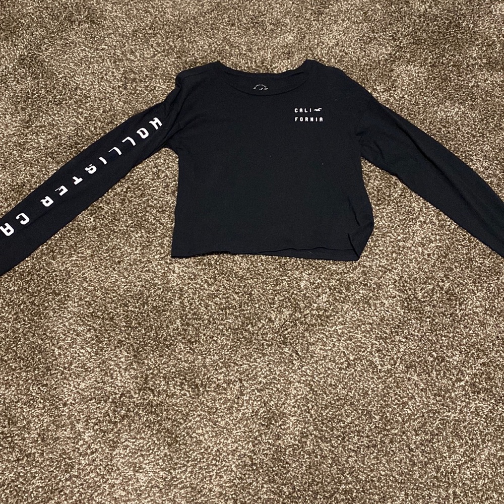 Hollister long sleeve. Size Small. Gray